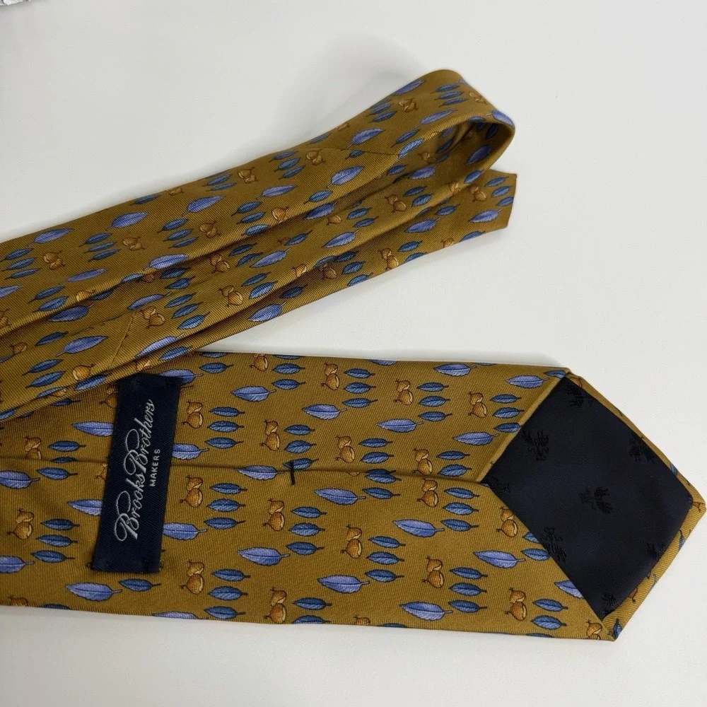 NWOT Brooks‎ Brothers Silk Necktie Acorns Feathers Brown Blue 3 5/8